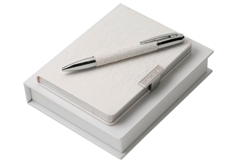 Какую фразу выбрать для гравировки на ручке