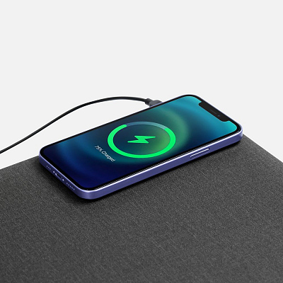 Складной стол для ноутбука с беспроводной зарядкой Kickstand Table, серый