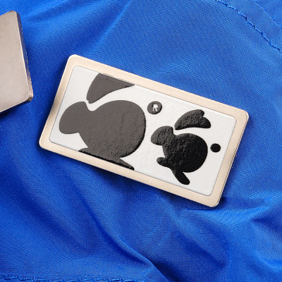 Значок Magnet Matto, серебристый