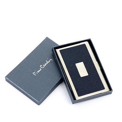 Визитница Pierre Cardin. Корпус - металл иск.кожа. Размер 9,3 х 6,0 х 0,8 см. Цвет - синий.