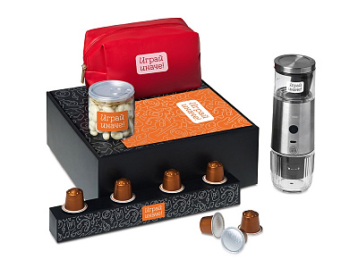 Подарочный набор Re:y. Boost с кофемашиной, капсулами и косметичкой (Красный) Подарочный набор Re:y. Boost с кофемашиной, капсулами и косметичкой (Красный)