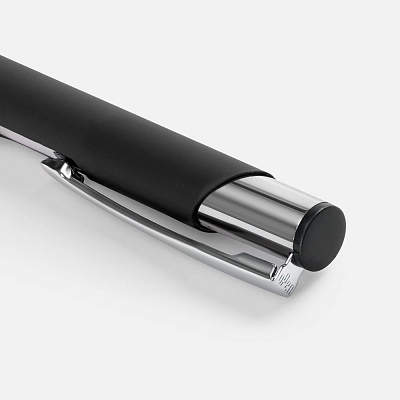 Ручка шариковая Keskus Soft Touch, черная