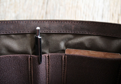 Сумка KLONDIKE «Brady», натуральная кожа в темно-коричневом цвете, 30 х 35 х 7 см