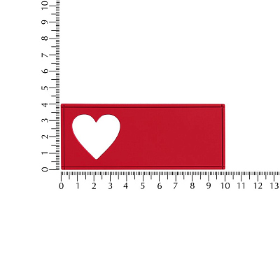 Лейбл из ПВХ с вырубкой «Сердце», красный