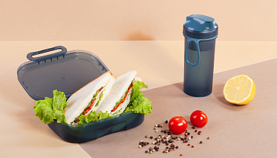 Набор "Eat&Drink box": бутылка, ланч-бокс  (Синий с голубым) Набор "Eat&Drink box": бутылка, ланч-бокс  (Синий с голубым)