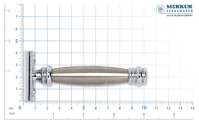 Станок Т-образный для бритья MERKUR 43C, глянцевое хромированное покрытие, прямой срез, закрытый гребень, длинная ручка, лезвие в комплекте (1 шт)