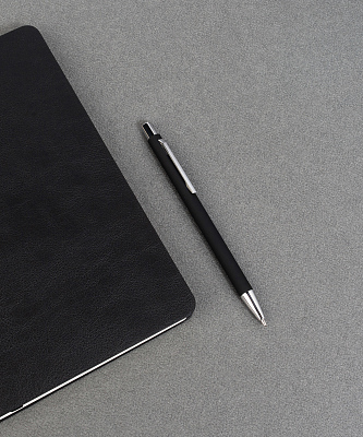 Ручка шариковая "Trade", покрытие soft touch, черный