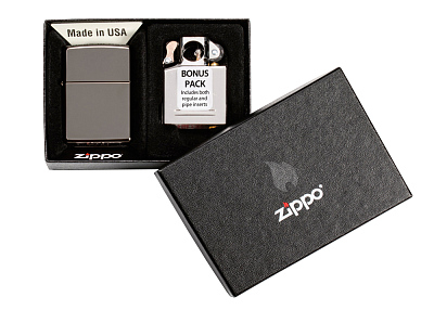 Подарочный набор ZIPPO: зажигалка Black Ice® и вставной блок для зажигалок для трубок, латунь/сталь (Серый)