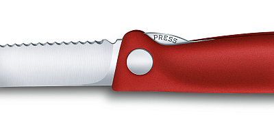 Нож для овощей VICTORINOX SwissClassic, складной, лезвие 11 см с волнистой кромкой, красный