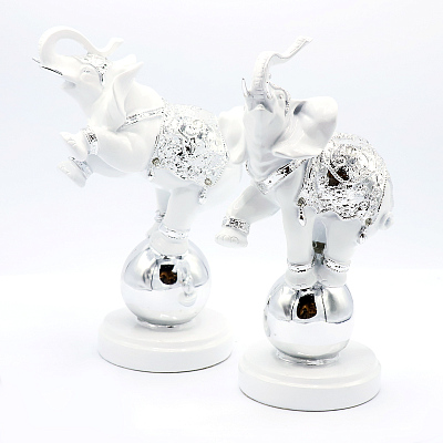 Набор статуэток &amp;quot;Слоны на шарах&amp;quot; (Белый/серый)