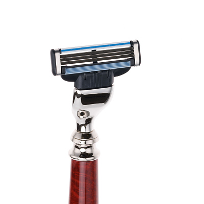 Бритвенный набор Mondial: станок, помазок, чаша, подставка; бриар